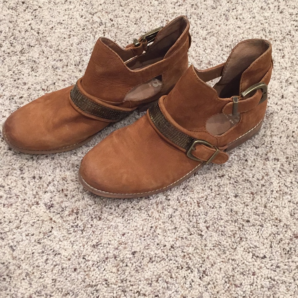 Gianni bini booties